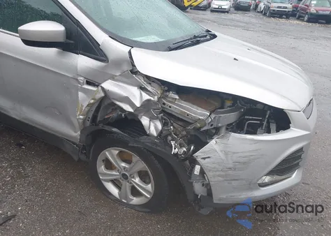 2016 Ford Escape Se from USA, damaged, VIN 1FMCU9G95GUC64436